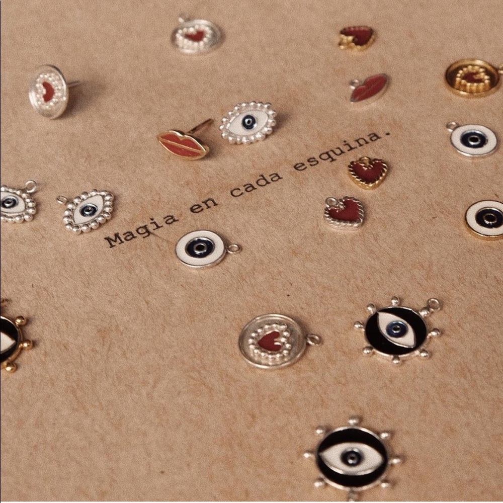 Meet your Posher, Isabella